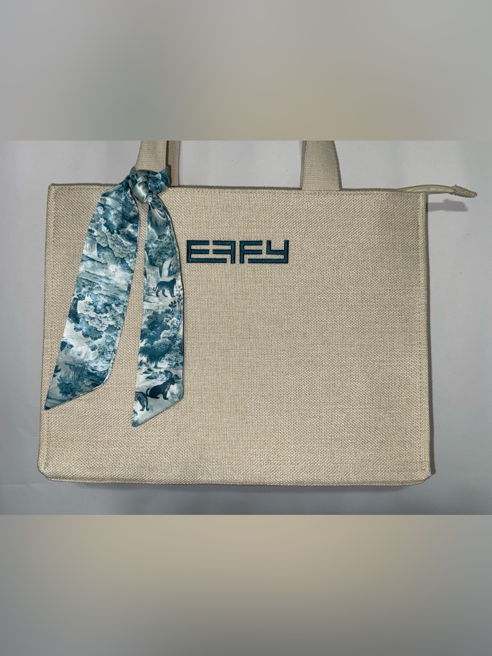NWOT-Effy Jewelry 15x12x5 Linen Blend Embroidered Logo Tote Bag w/Matching Scarf